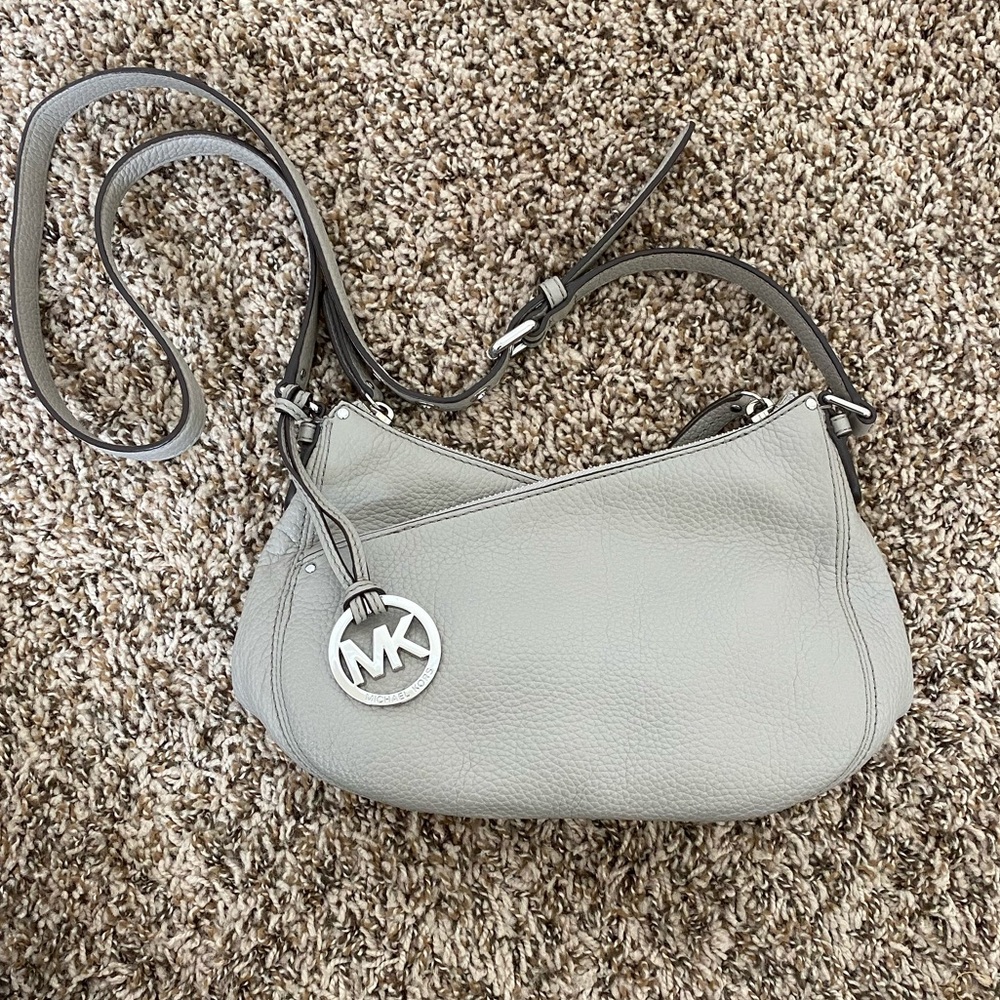 Michael Kors Lea Messenger Bag
